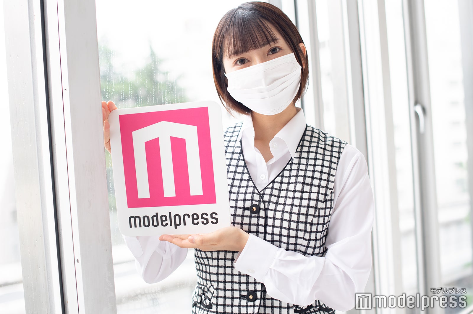 丸の内OLレイナ（C）モデルプレス