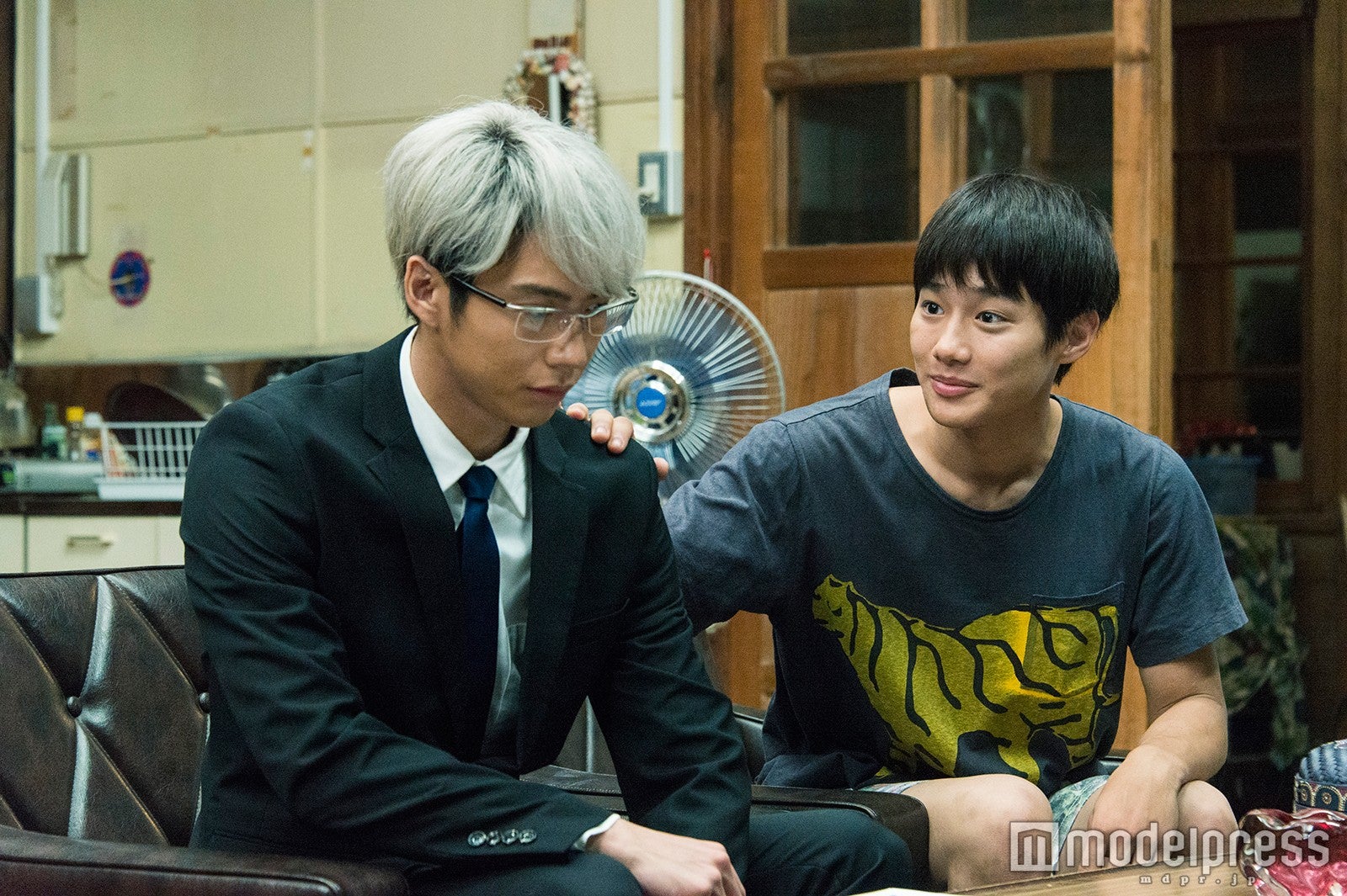 賀来賢人、野村周平（C）2016 真造圭伍・小学館／「森山中教習所」製作委員会
