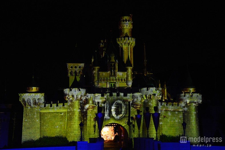 新しい花火のショー「ディズニー・イン・ザ・スターズ」スペシャルバージョン