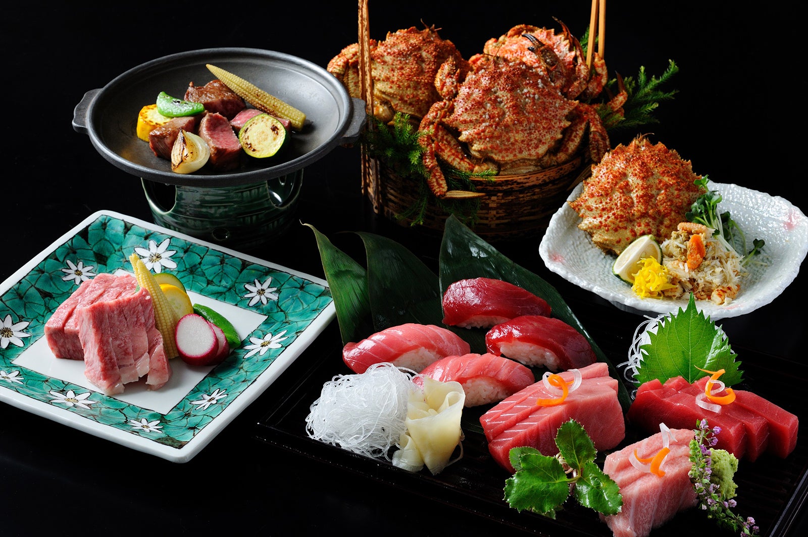 2019年春特別会席 大間の鮪と花見蟹／画像提供：星野リゾート