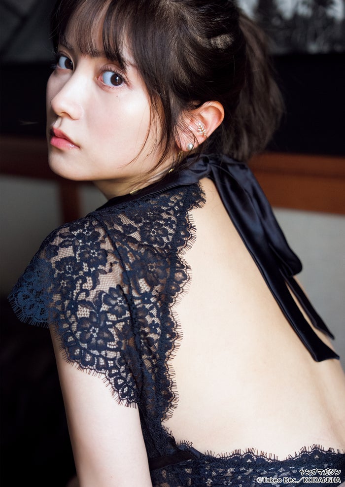 桃月なしこ「月刊ヤンマガ」登場で美背中披露 2nd写真集秘蔵カット公開