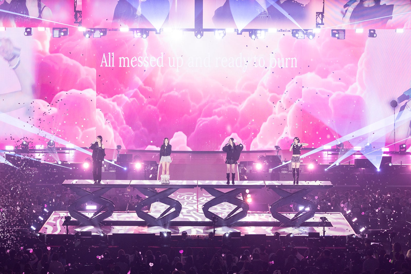 aespa「2025 aespa LIVE TOUR – SYNK : aeXIS LINE – in JAPAN」撮影：田中聖太郎