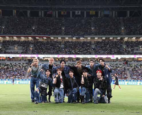 JO1、観衆6万人超えの前でパフォーマンス「Jリーグワールドチャレンジ」ハーフタイムショー登場