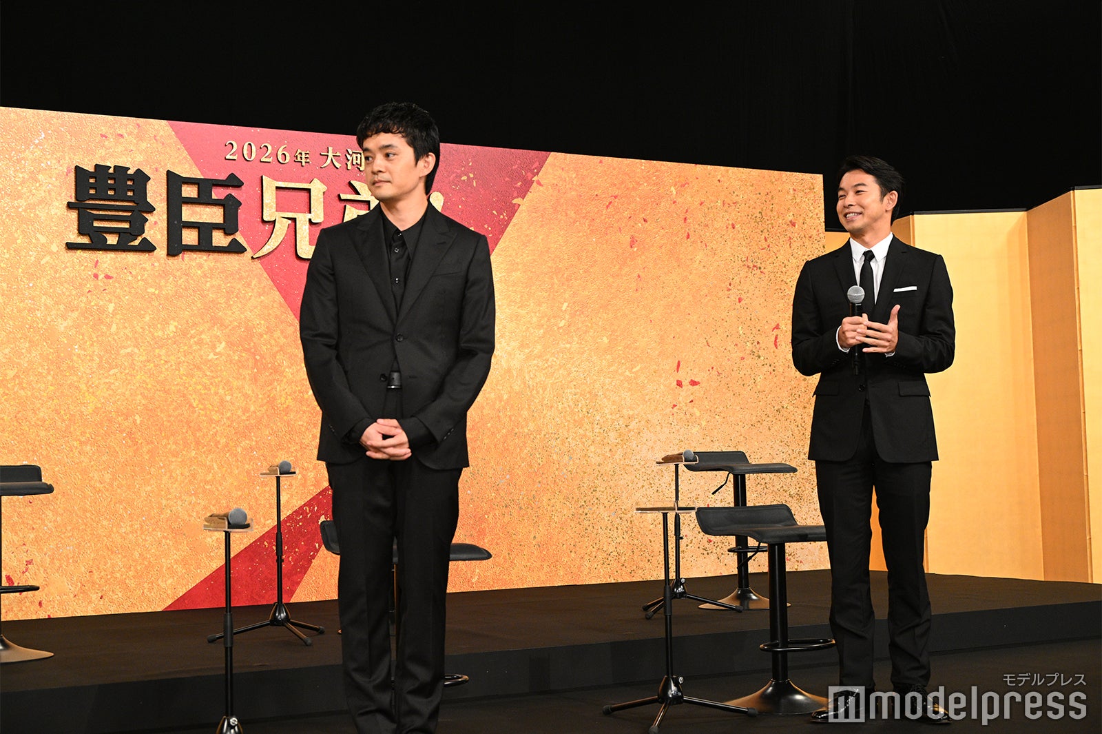 池松壮亮、仲野太賀（C）モデルプレス