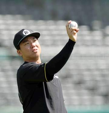 阪神・村上 高橋3連続完封に刺激「自分もああいうピッチングができるように」1カ月ぶり2勝目へ7日先発