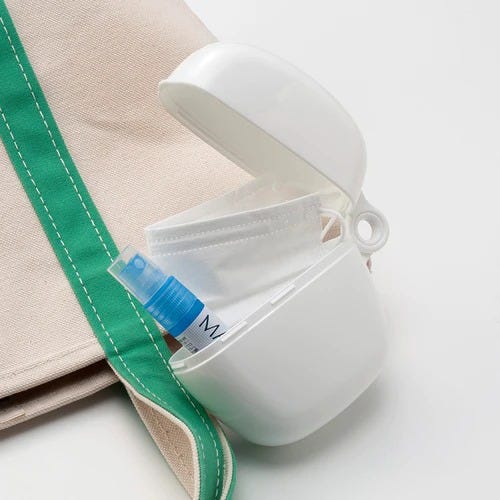 bi-fold-mask-case