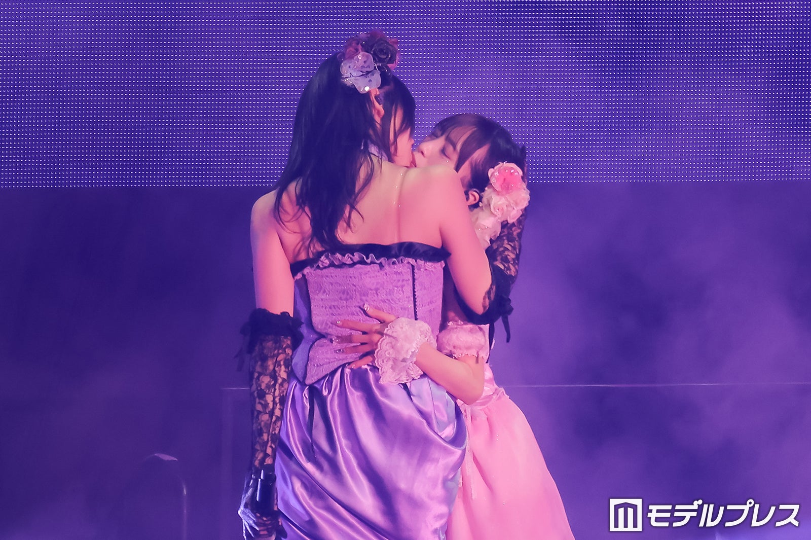 AKB48（C）モデルプレス