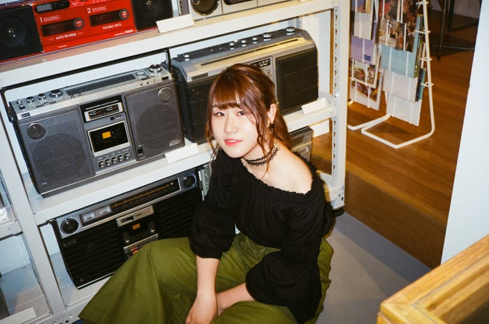 かれん(「明日へ」ビジュアル)