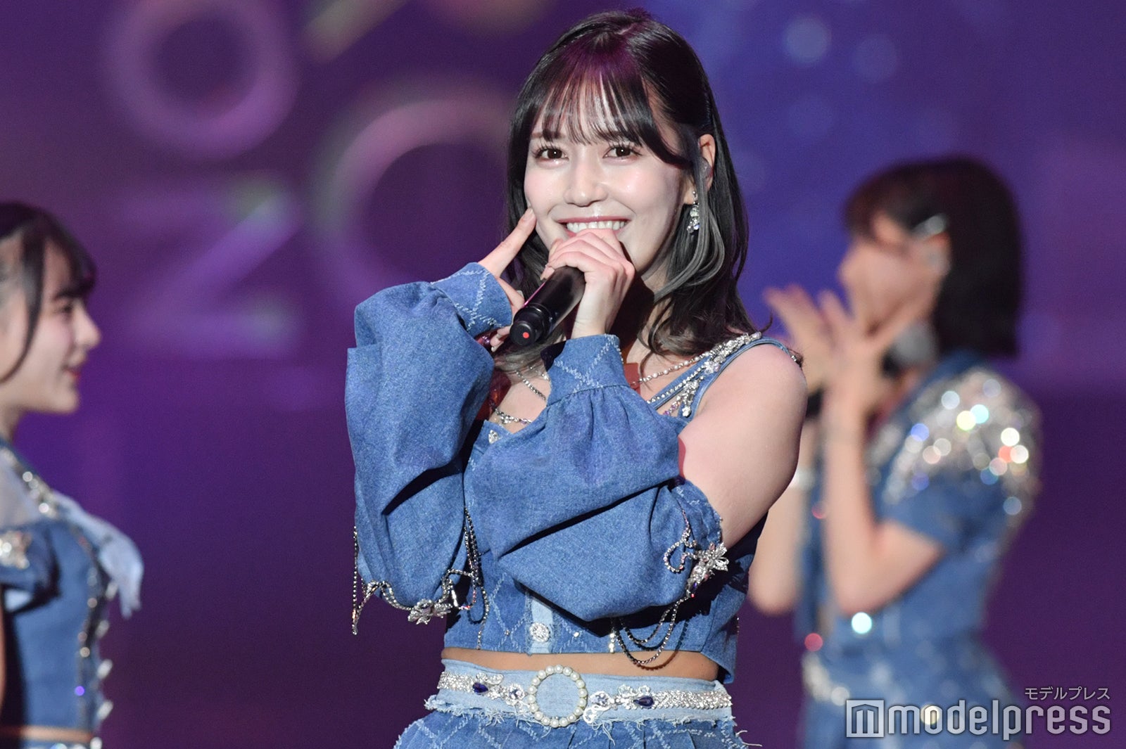 ＝LOVE（C）モデルプレス