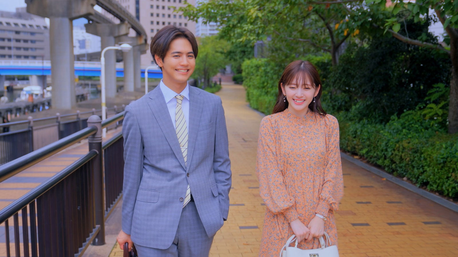 片寄涼太、鈴木愛理「推しが上司になりまして」第11話（C）「推しが上司になりまして」製作委員会