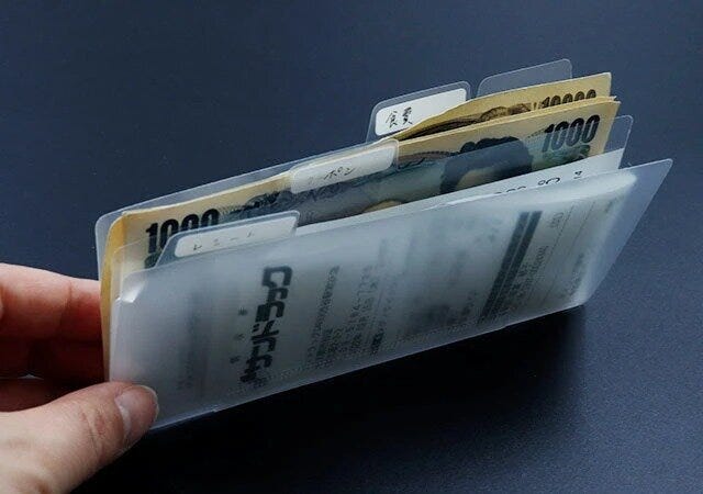 ダイソー　仕分けホルダー