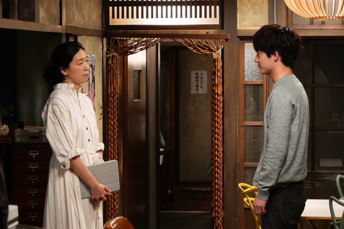 江口のりこ、赤楚衛二 「SUPER RICH」第5より(C)フジテレビ