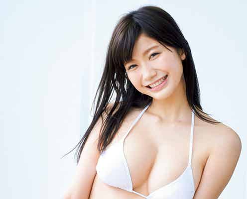癒やしのふっくらバストに心奪われる 小倉優香の無防備な姿も