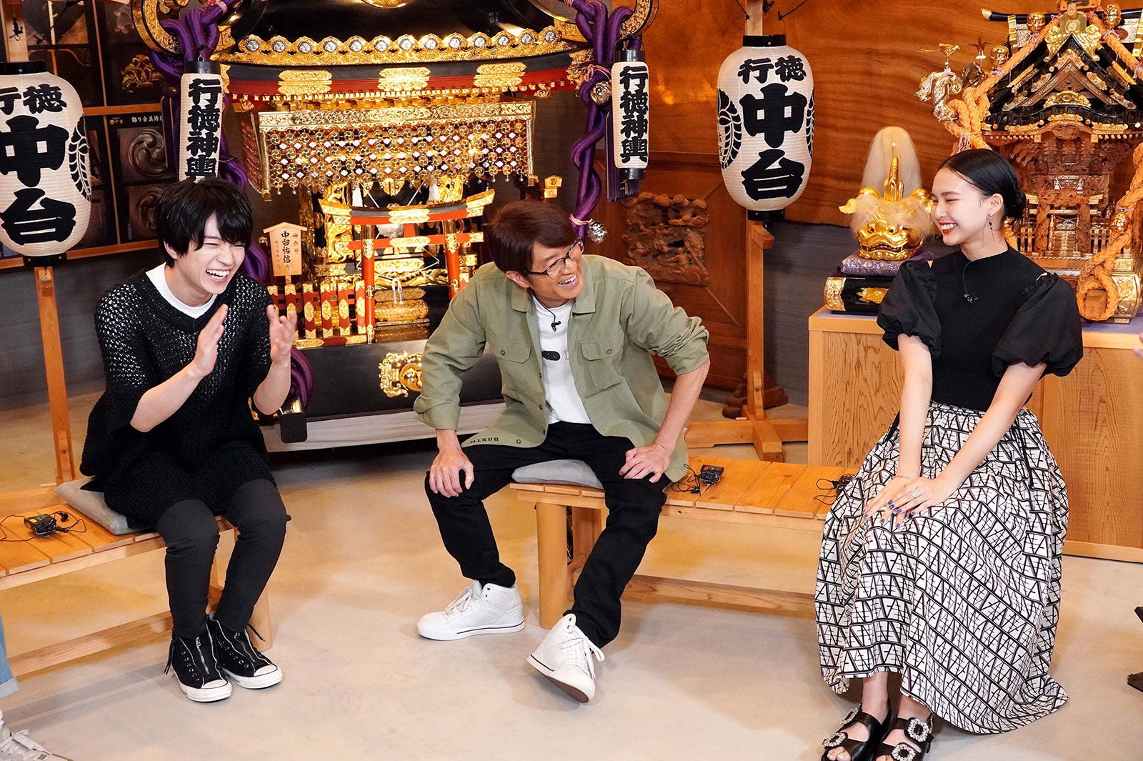 西畑大吾、大竹一樹、白河れい（C）テレビ東京