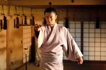 「あれっ？」「そういえば、いない」【豊臣兄弟】信長「人間五十年」敦盛場面に不在だった人物「なぜ出ない？」「気になる」 早世説の見方も