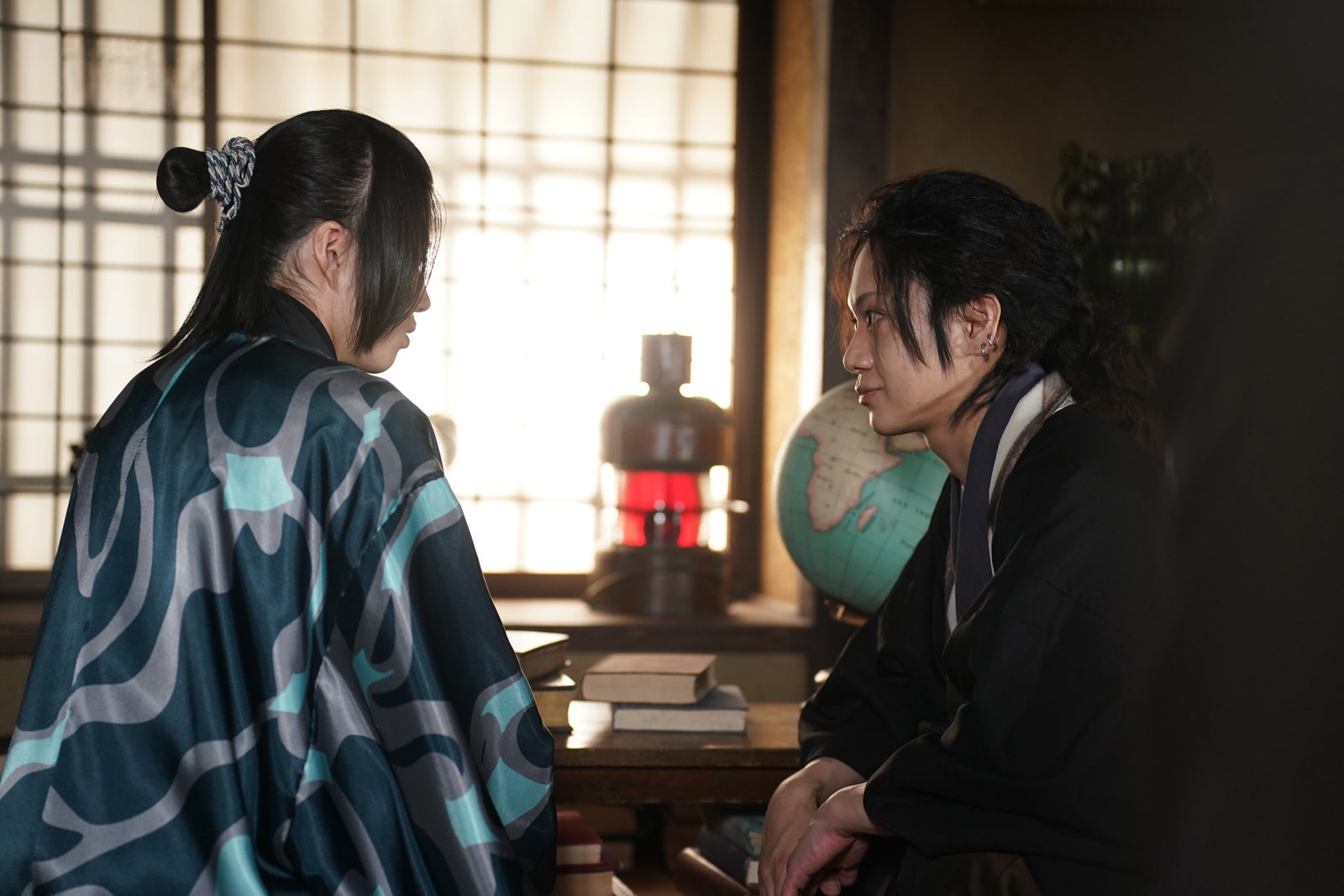 奥智哉、佐藤流司「君とゆきて咲く～新選組青春録～」第19話より（C）テレビ朝日