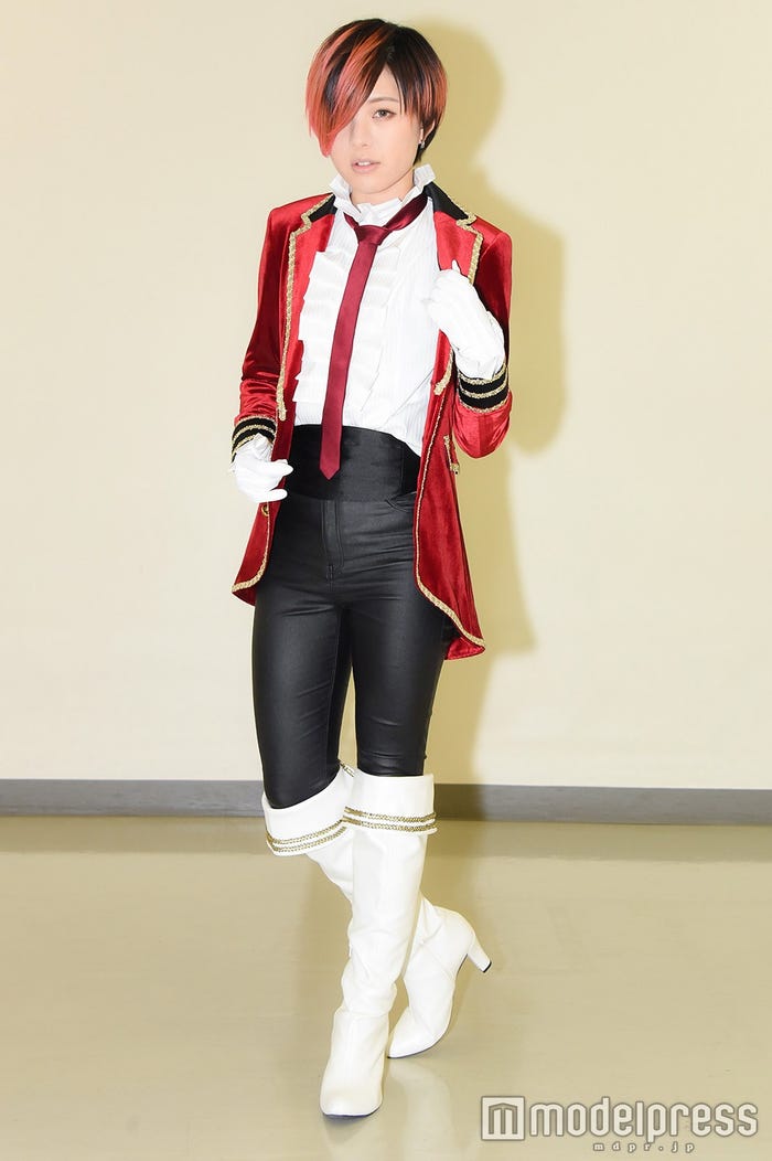 Lee(C)モデルプレス