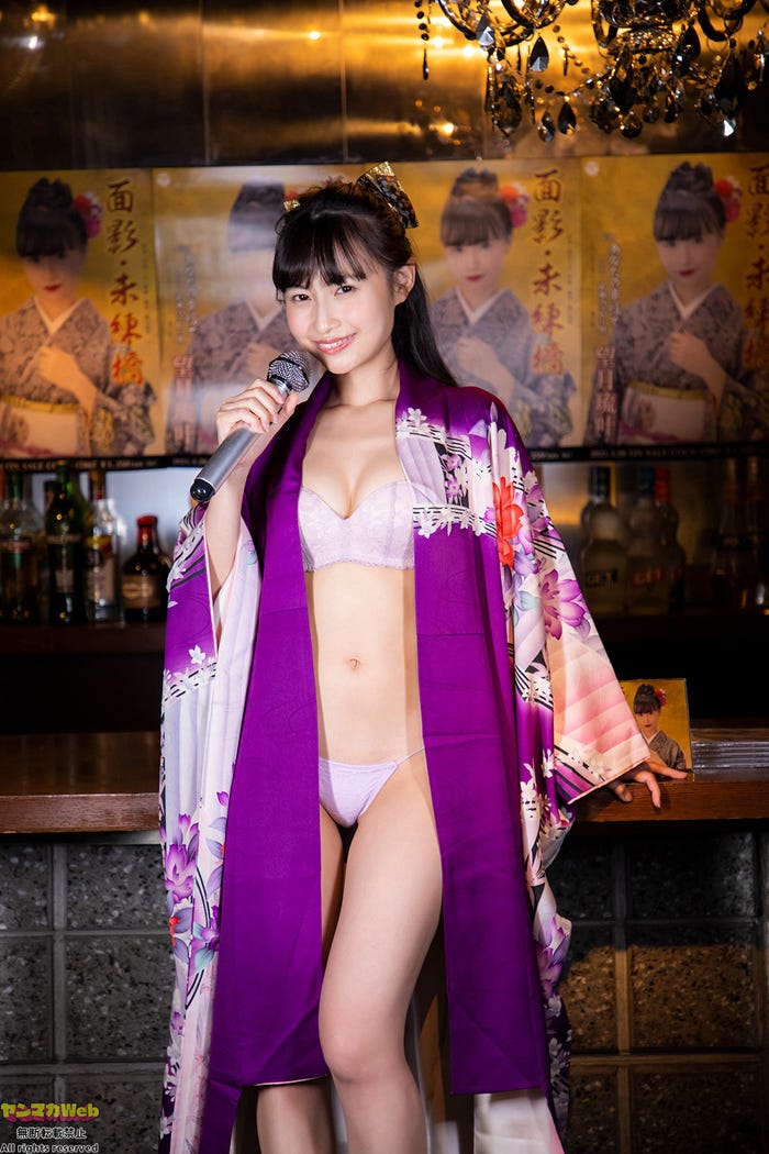 望月琉叶(C)田中智久/ヤンマガWeb