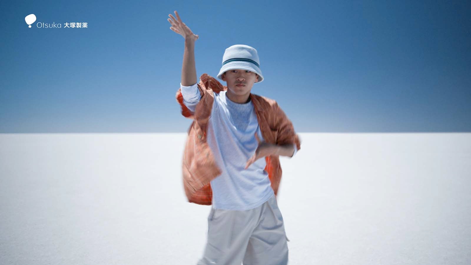 「君はきっと、誰かの太陽。」篇より（提供写真）