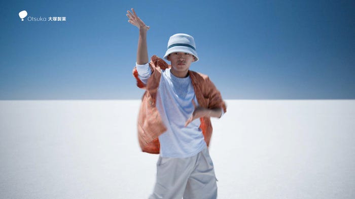 「君はきっと、誰かの太陽。」篇より(提供写真)