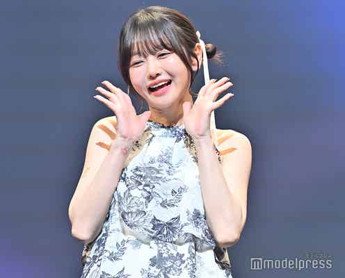 韓国人インフルエンサー・ちせ、ミニ丈ワンピ×くま耳お団子ヘアで可愛さ全開【GAKUSEI RUNWAY 2024 SPRING&SUMMER】