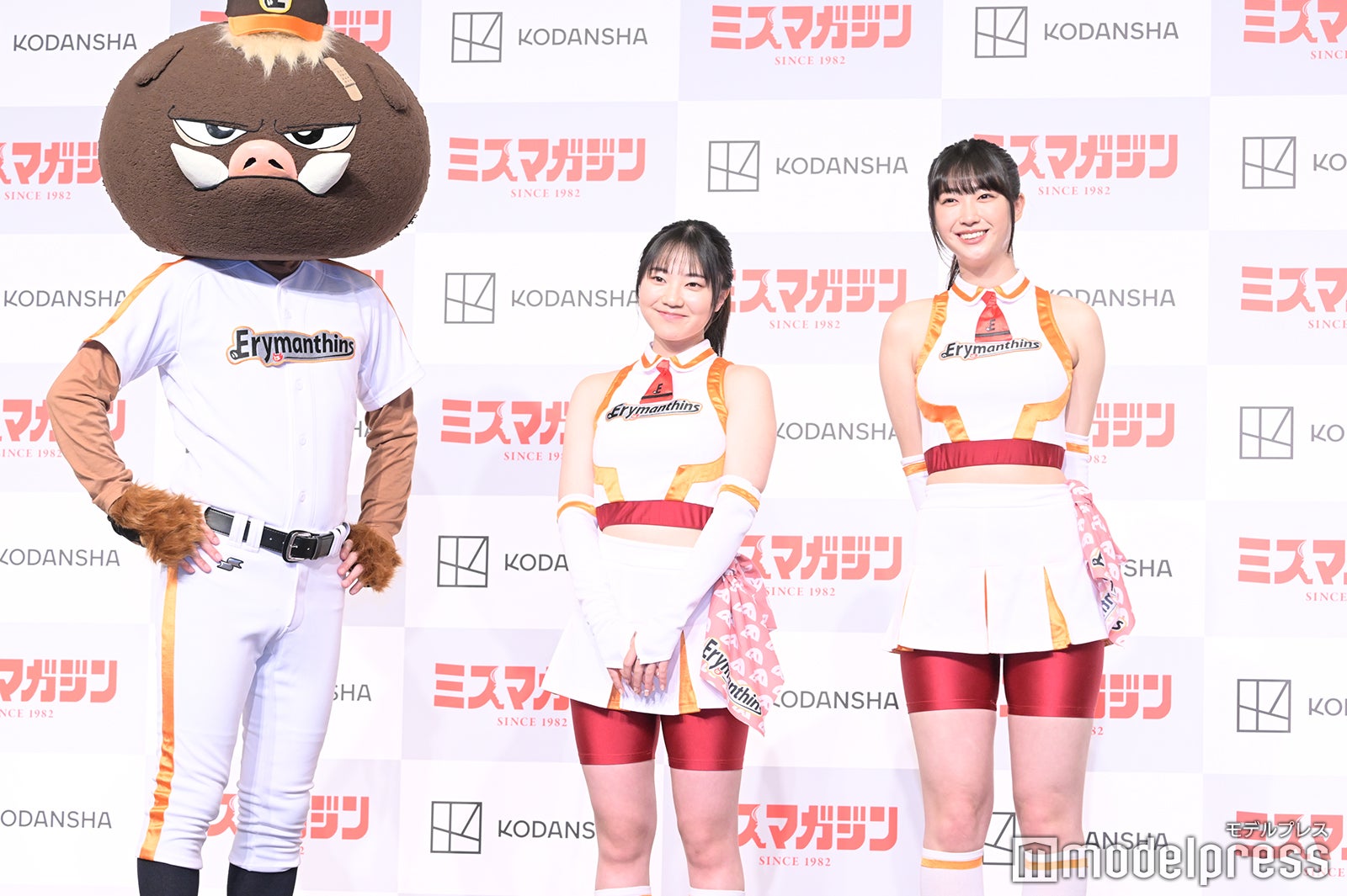 瑚々、咲田ゆな（C）モデルプレス