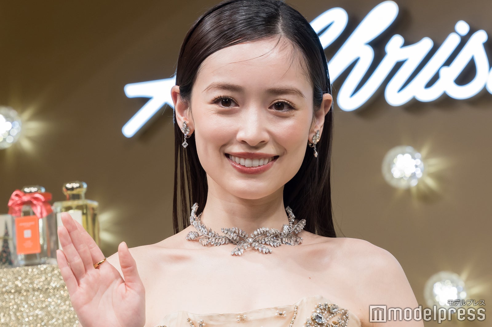 泉里香（C）モデルプレス