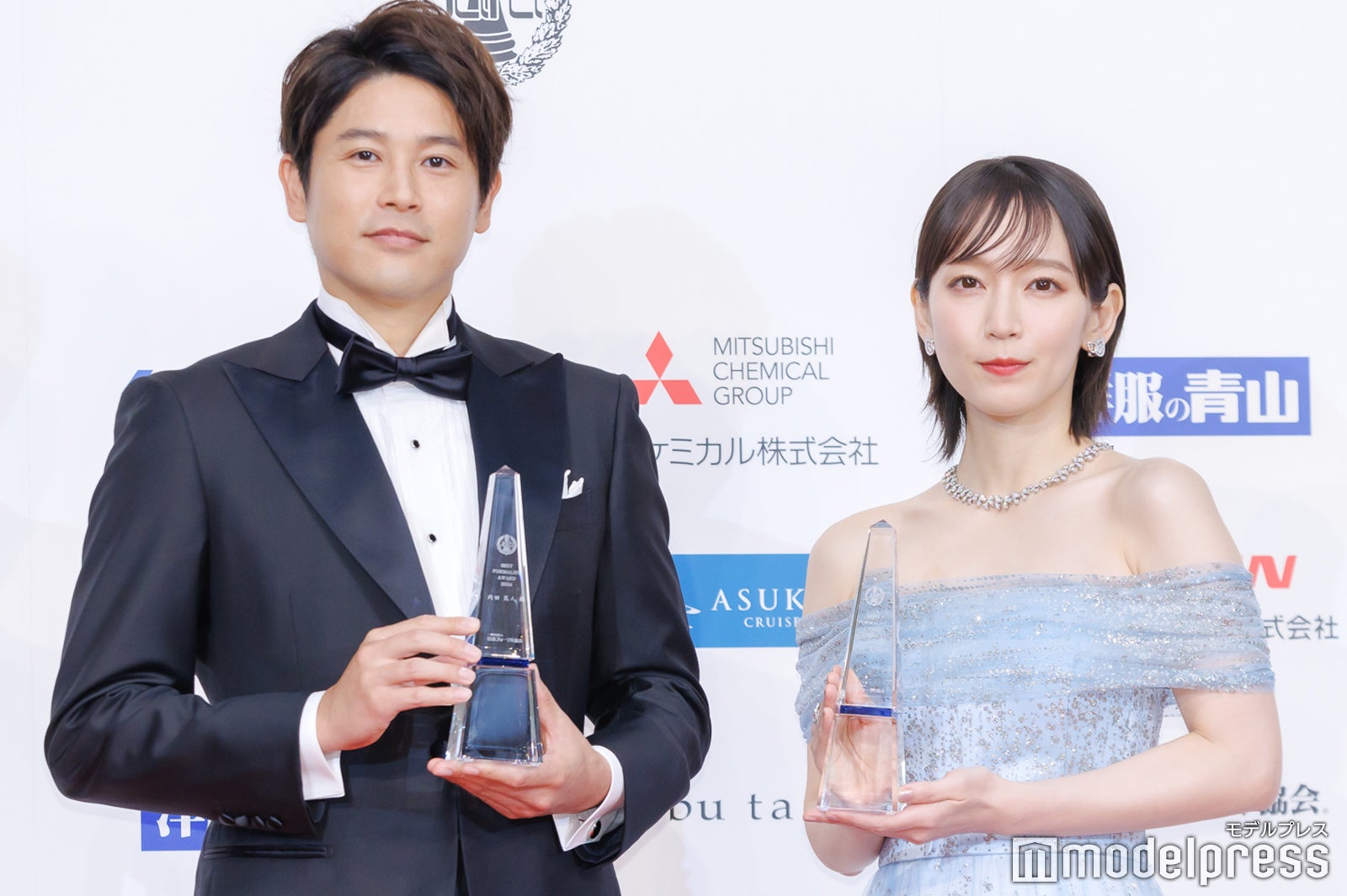 内田篤人、吉岡里帆（C）モデルプレス