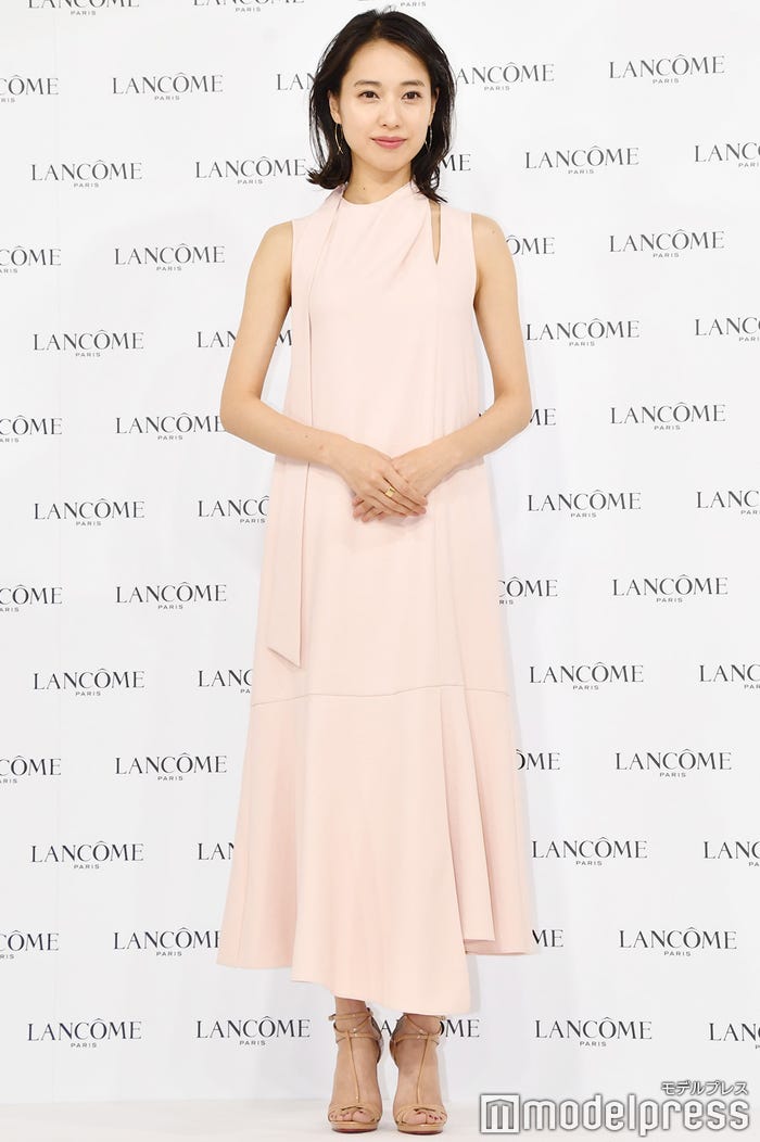 都内で行われたコスメティックブランドのイベントに参加した戸田恵梨香(C)モデルプレス