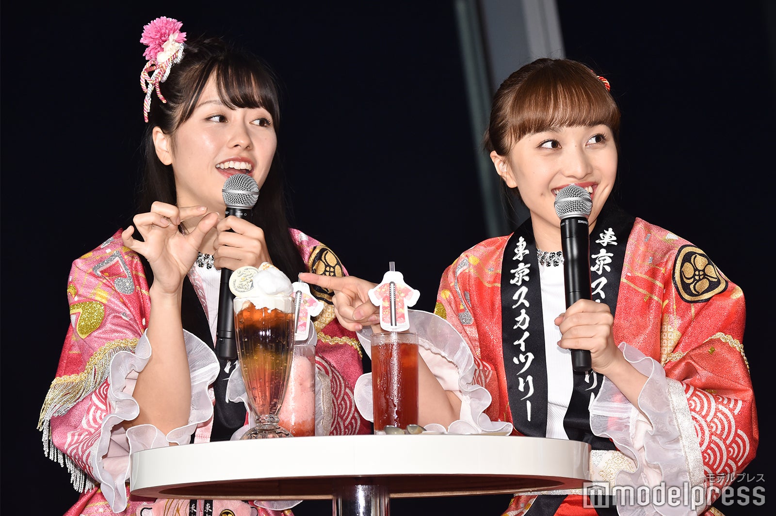 佐々木彩夏、百田夏菜子 （C）モデルプレス