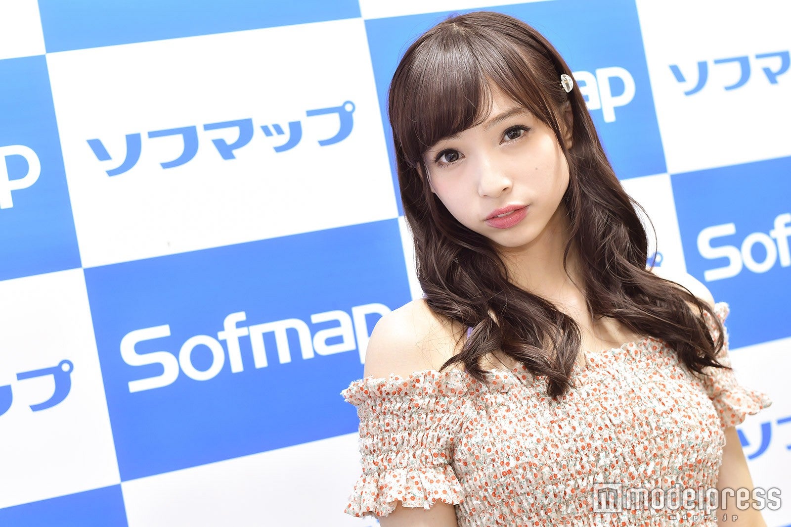 鶴巻星奈（C）モデルプレス