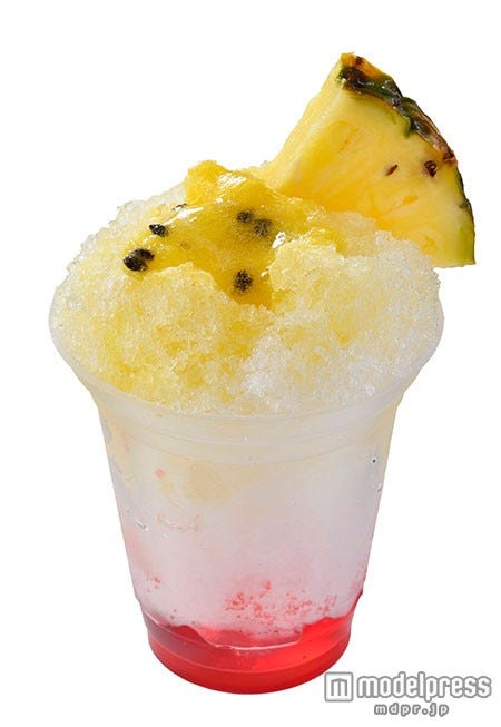 「シェイブアイス(トロピカルフルーツ)」¥520(販売中)(C)Disney