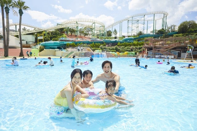 【2022年版】日本初も！関西の「海水浴＆プールで遊べるおでかけスポット」6選