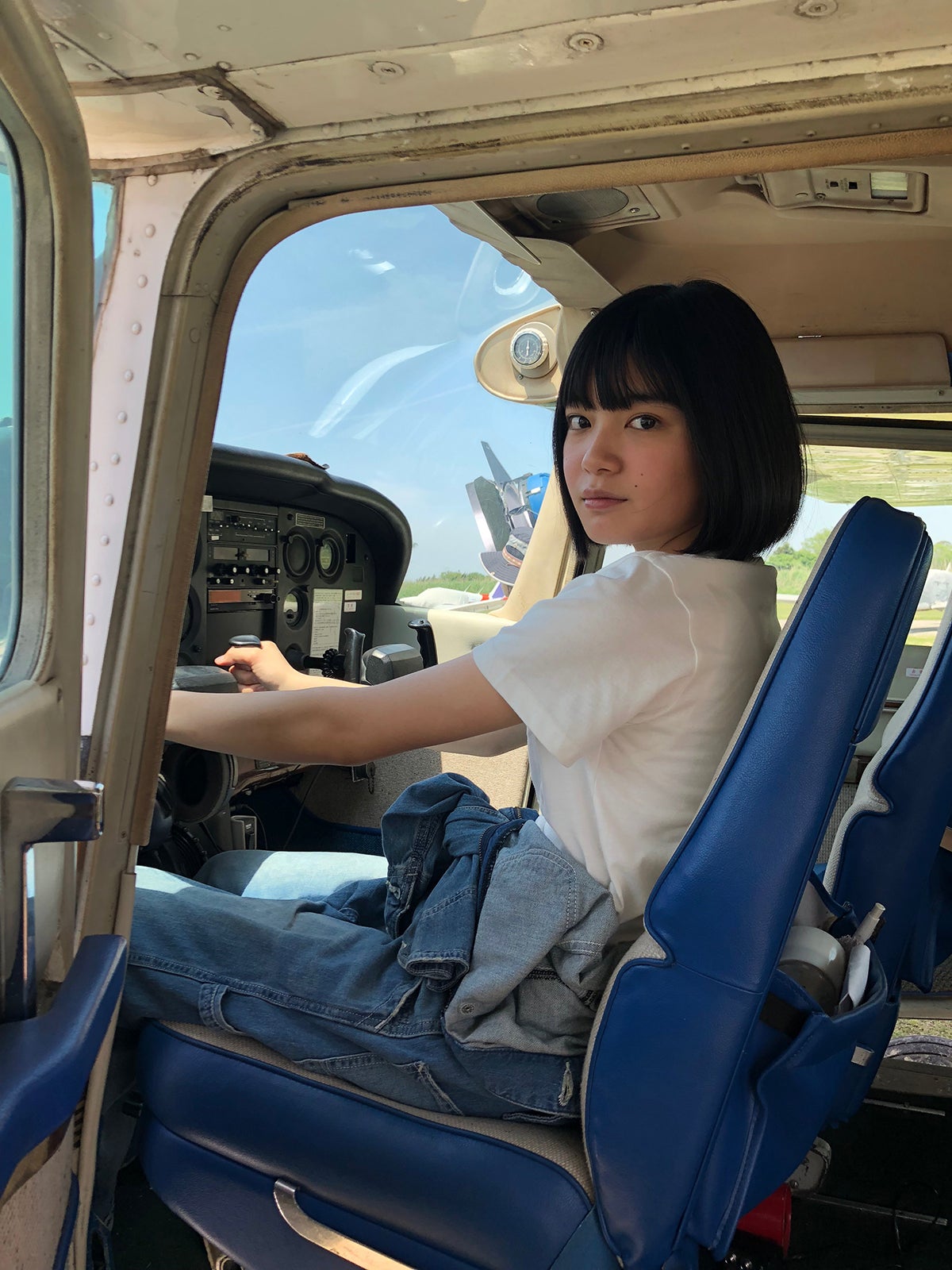 吉田美月喜／CM撮影オフショット（画像提供：所属事務所）