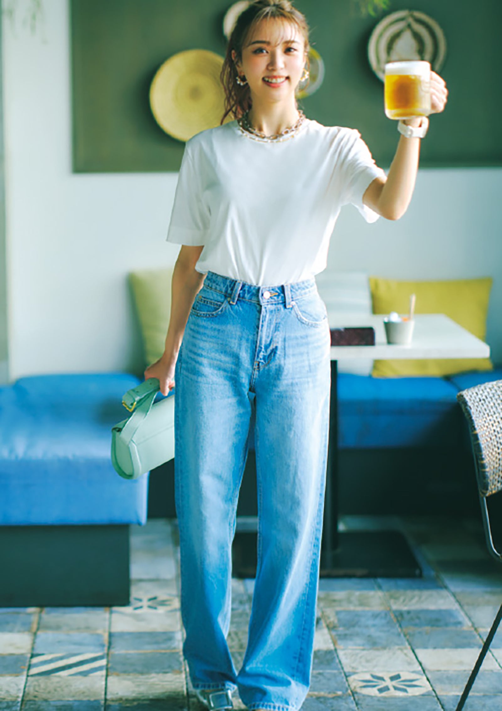 小林由依（株式会社DONUTS）