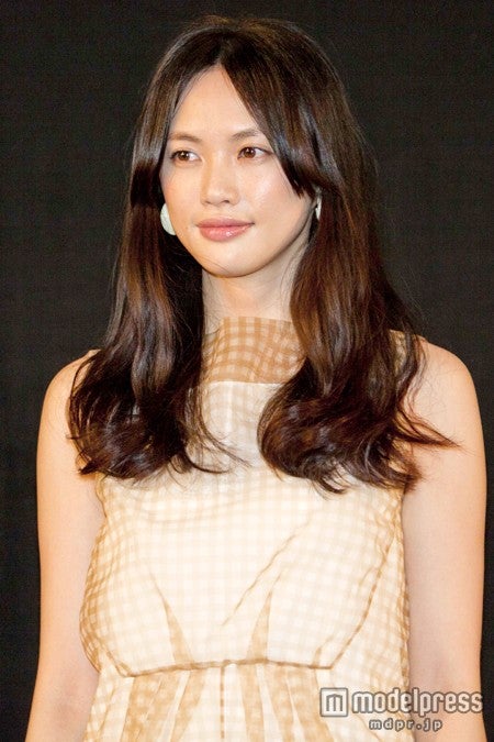 臼田あさ美が結婚 モデル 女優 司会業と幅広く活躍 略歴 モデルプレス