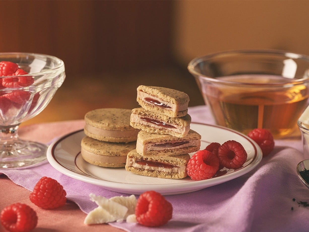 「ティーショコラサンド（アールグレイラズベリー）」（4個入