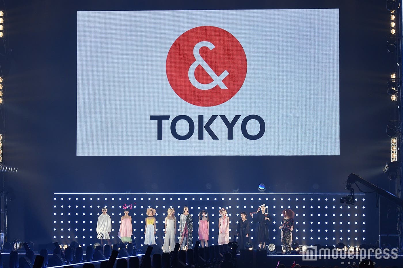 「&TOKYO」ステージ(C)モデルプレス