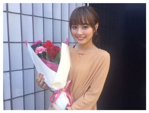 「逃げ恥」クランクアップ時の様子／内田理央公式ブログ（Ameba）より