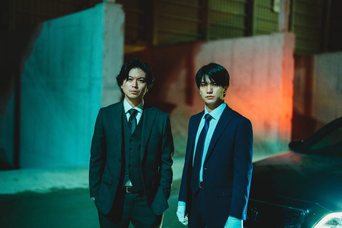 加藤シゲアキ、正門良規(C)2024 MIRRORLIAR FILMS PROJECT