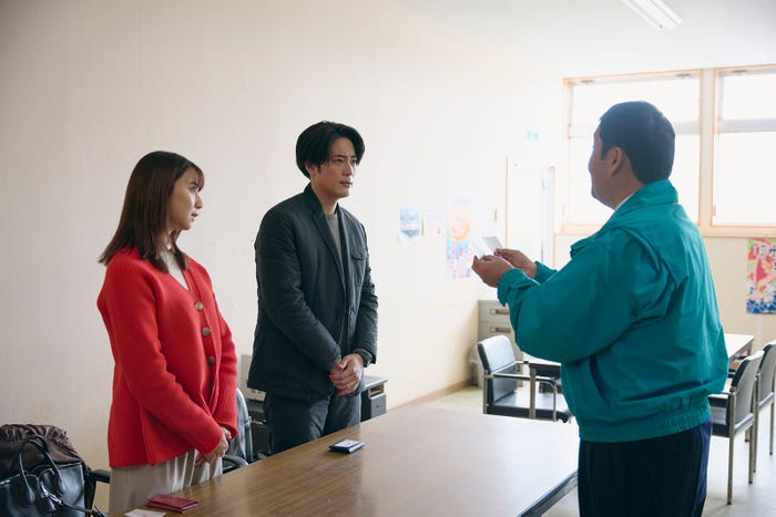 上白石萌歌、間宮祥太朗「イグナイト -法の無法者-」第3話(C)TBS