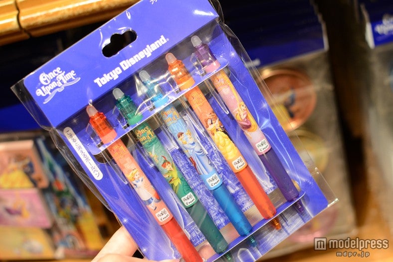 フリクションボールペンセット（￥1550）