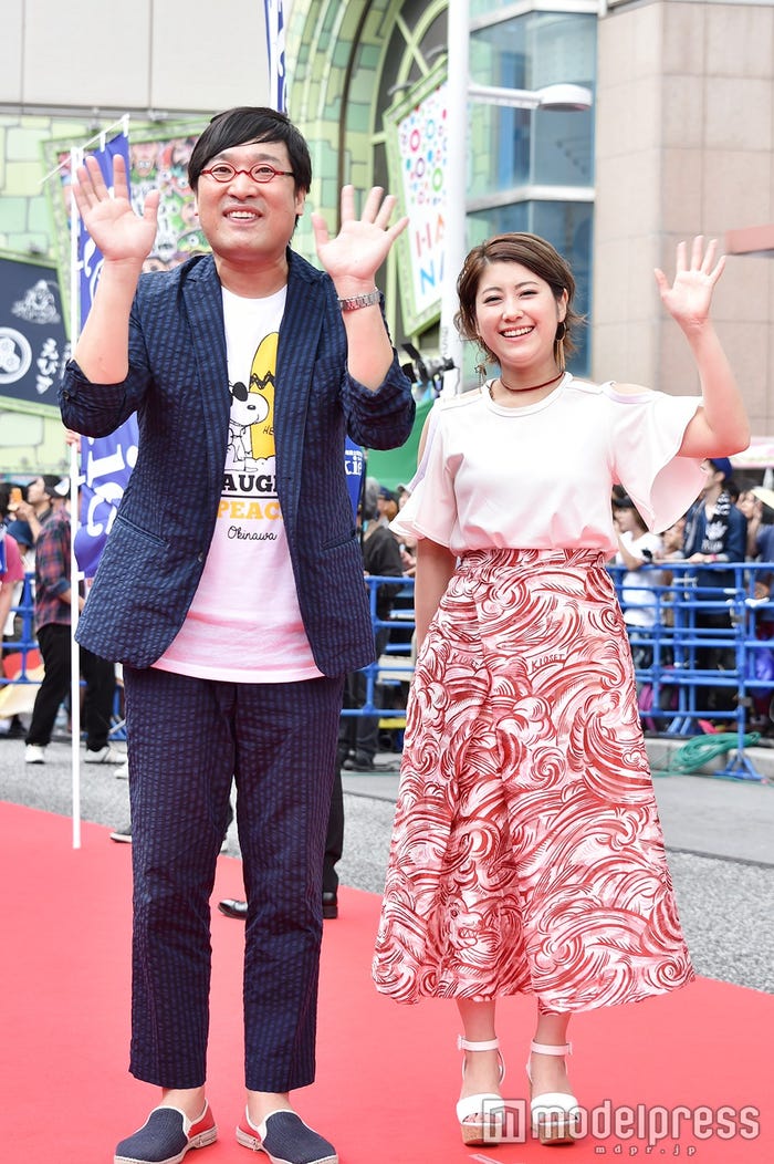 山里亮太&IMALU(C)モデルプレス