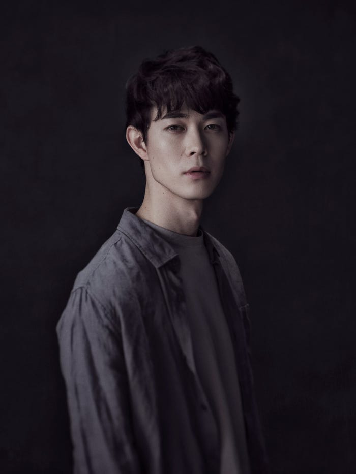 宮沢氷魚(C)2019 CJ ENM CORPORATION, BARUNSON E&A ALL RIGHTS RESERVED