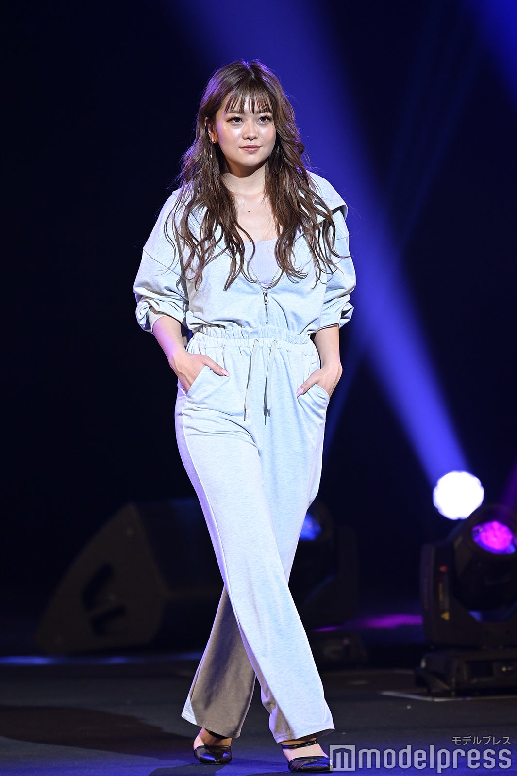 （C）モデルプレス