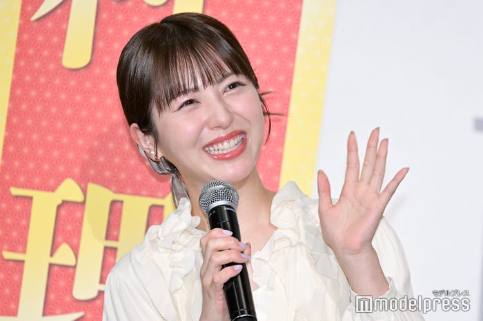 浜辺美波(C)モデルプレス