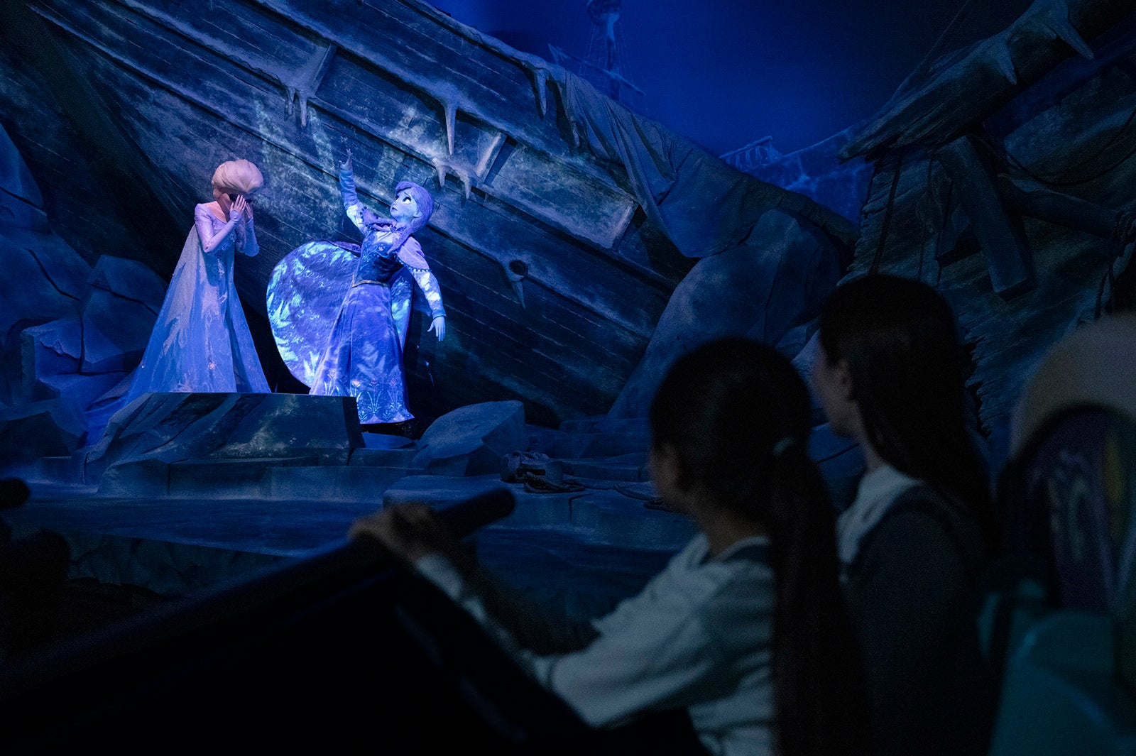 「フローズンキングダム」（C）Disney