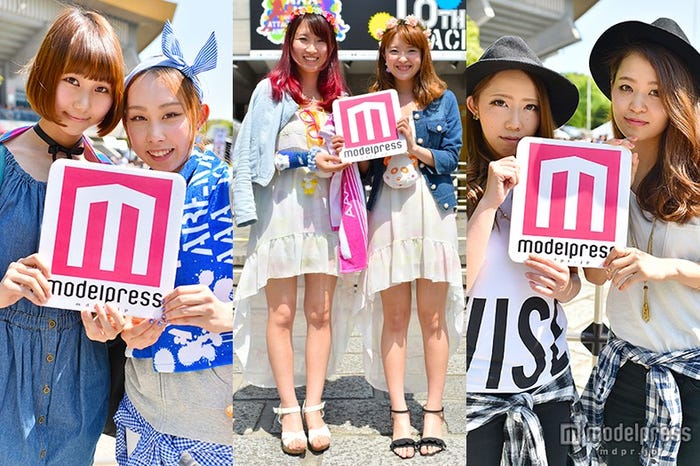 全国アリーナツアー「AAA ARENA TOUR 2015 10th Anniversary -Attack All Around-」よりスナップ/(左から)りりかさん、chaaarさん、naaariさん、かおりんさん、みちゃんさん、ちぴよさん