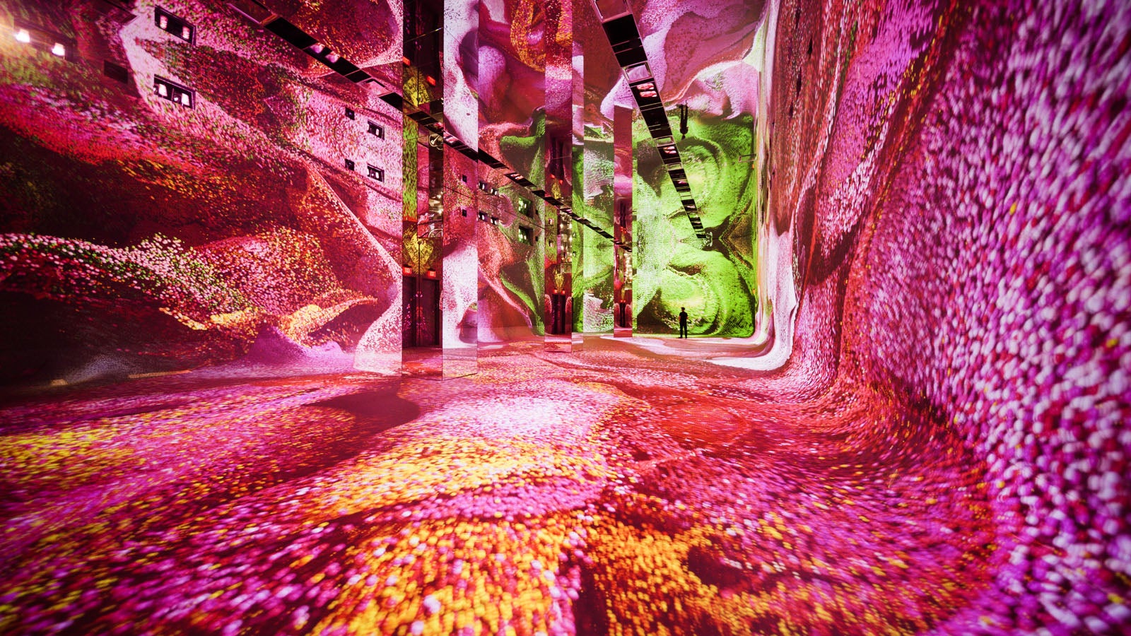 （C）2026 Refik Anadol Studio on behalf of DATALAND. Photo: Refik Anadol Studio