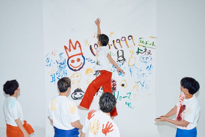 コムドット「ViVi men まるごと1冊コムドット」未公開オフショット/Photo:Hayato Takahashi(C)講談社